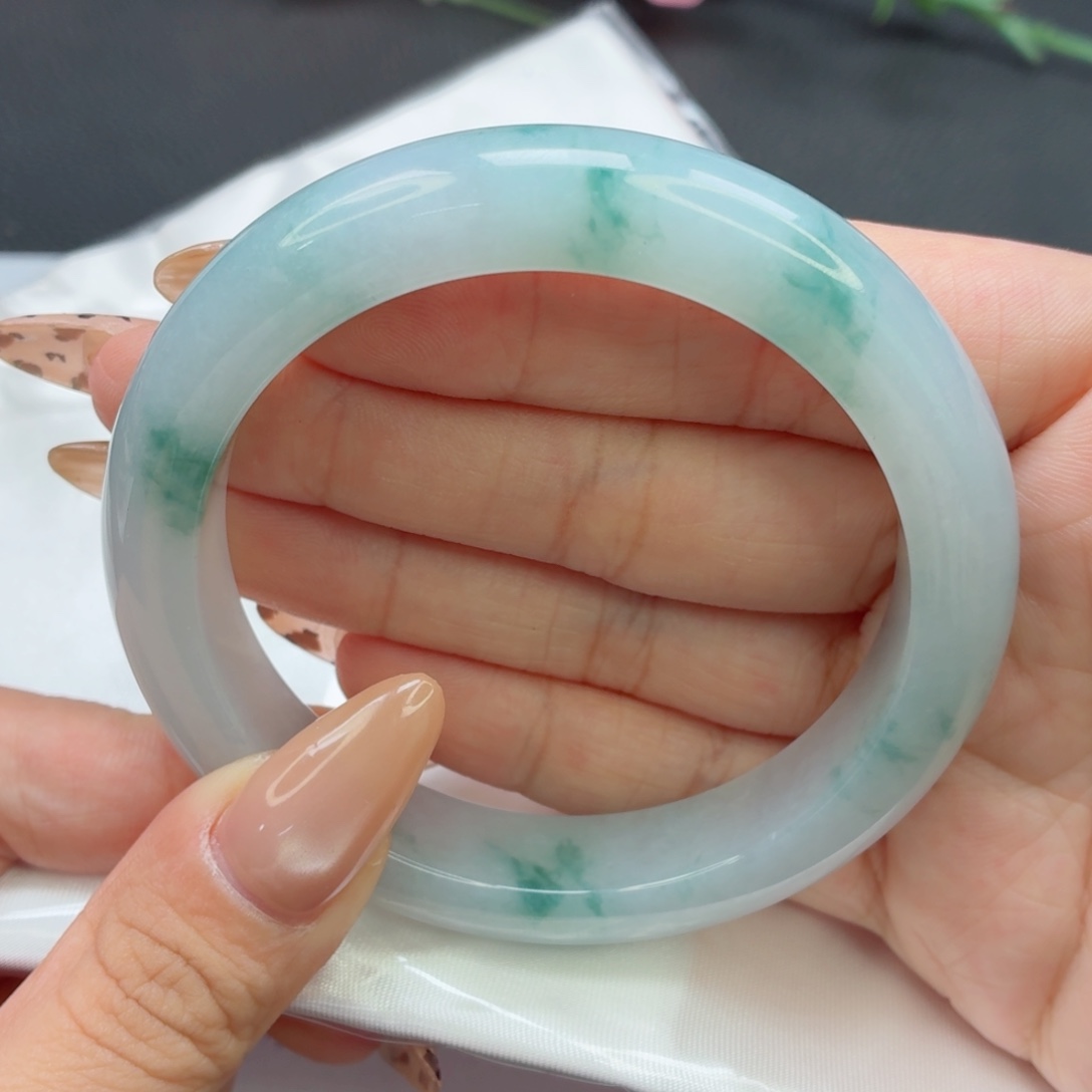 未镶嵌手镯翡翠33