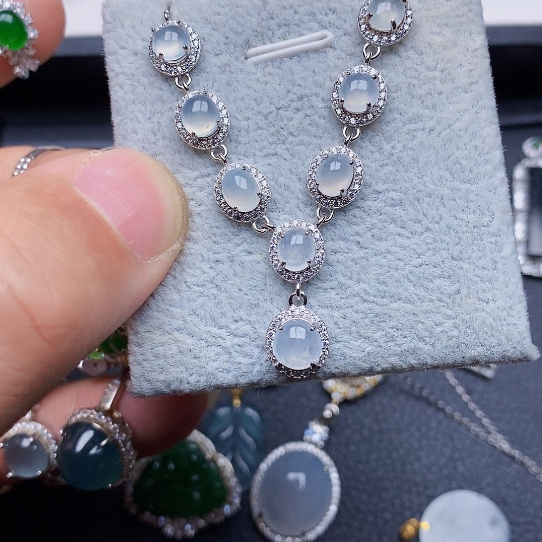 翡翠颈饰银S925镶嵌0*5项链