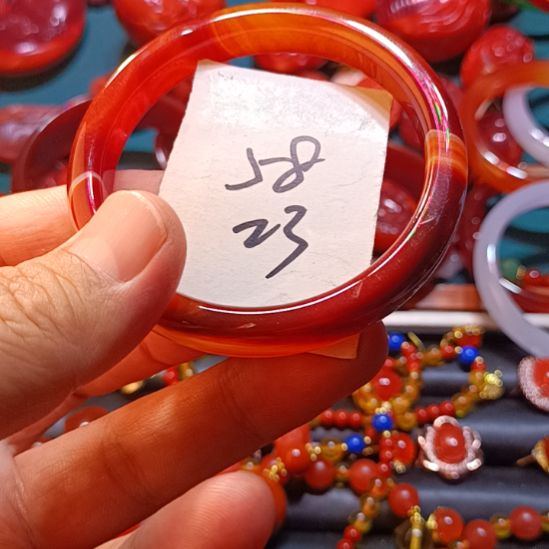 手镯玛瑙/玉髓未镶嵌