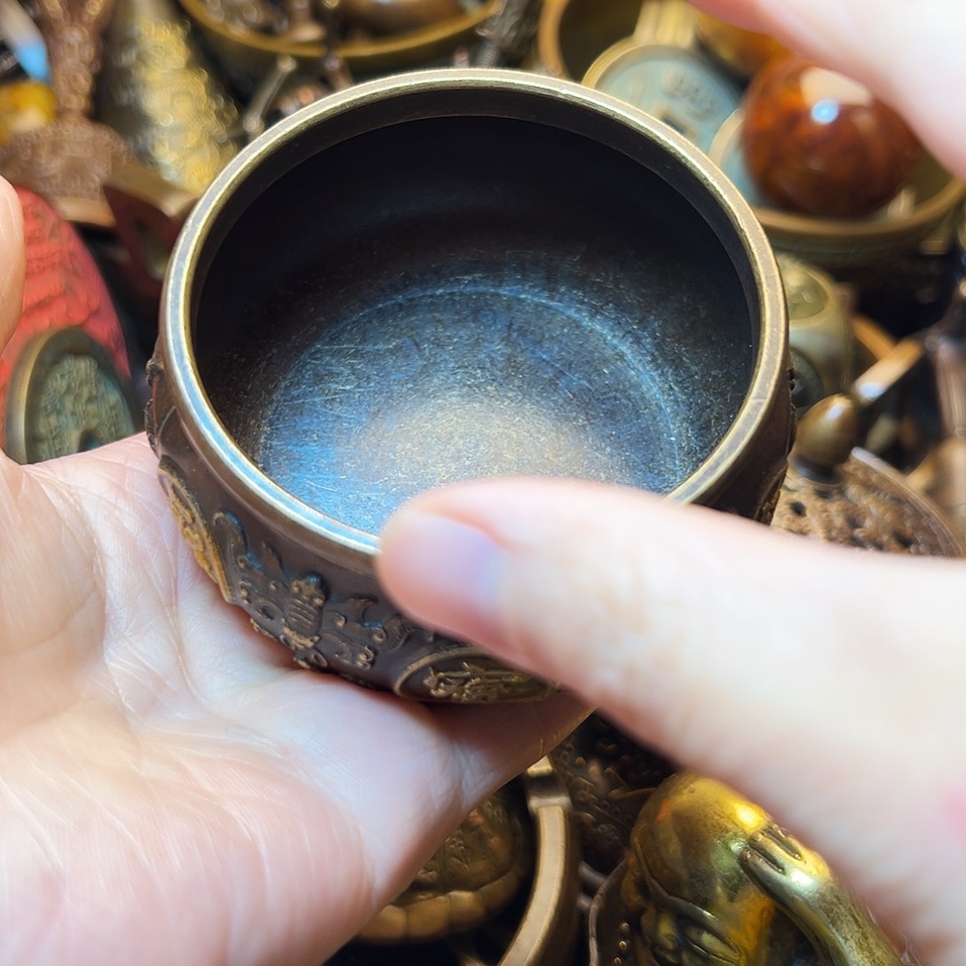 精美铜器工艺品等