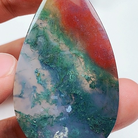 玛瑙/玉髓颈饰未镶嵌冬***草