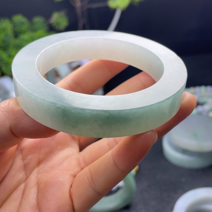 定制翡翠不退不换未镶嵌