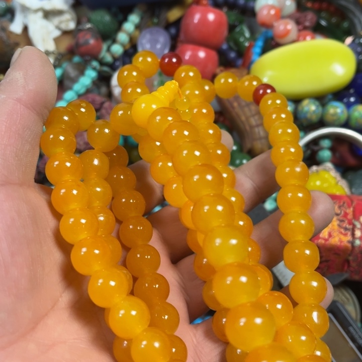 未镶嵌和田玉（糖玉）挂件