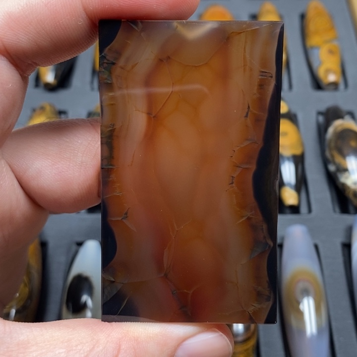 玛瑙/玉髓颈饰未镶嵌