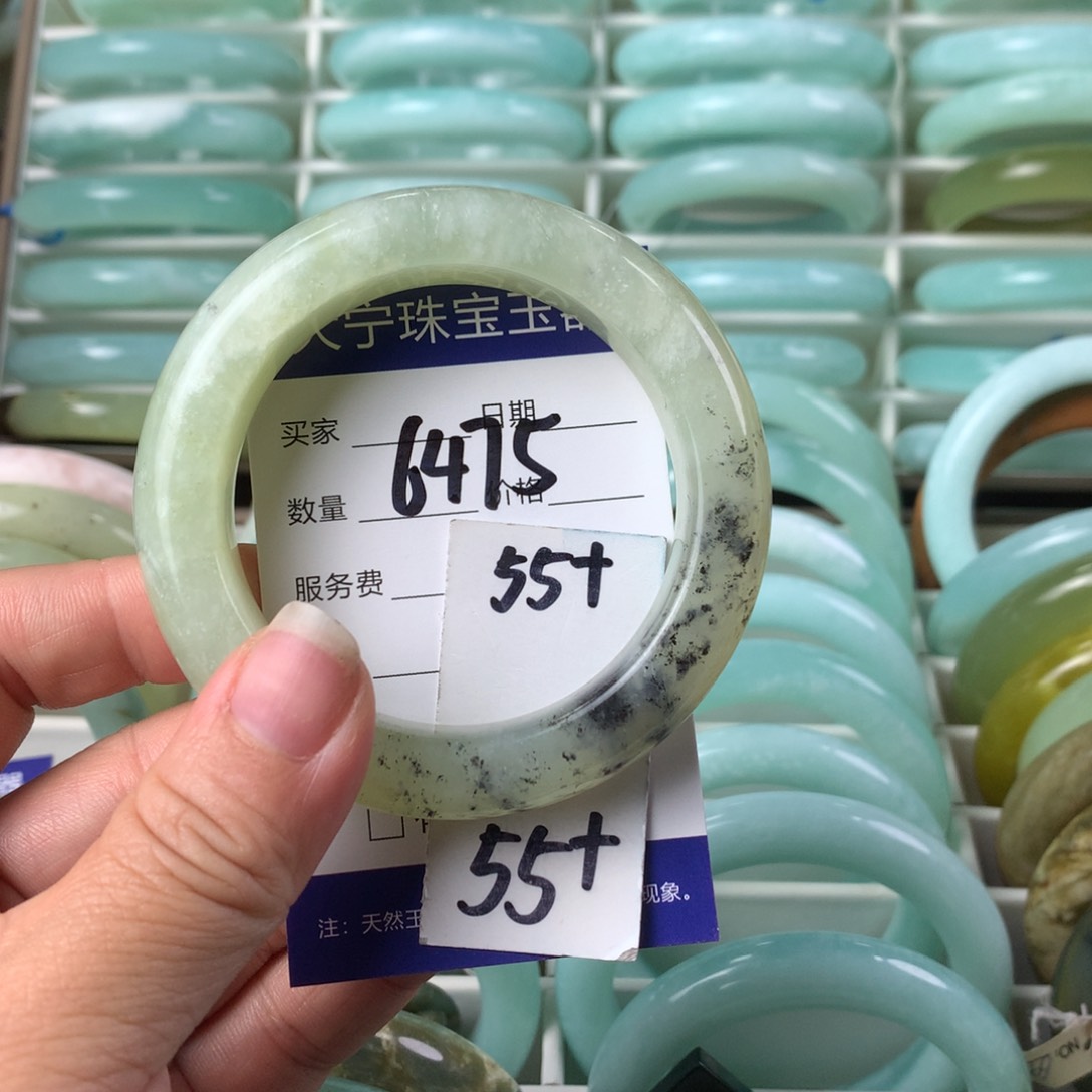 蛇纹石玉手镯未镶嵌6475