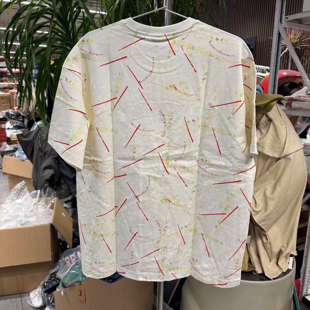 张宁 米白色 时间短袖 潮流服饰