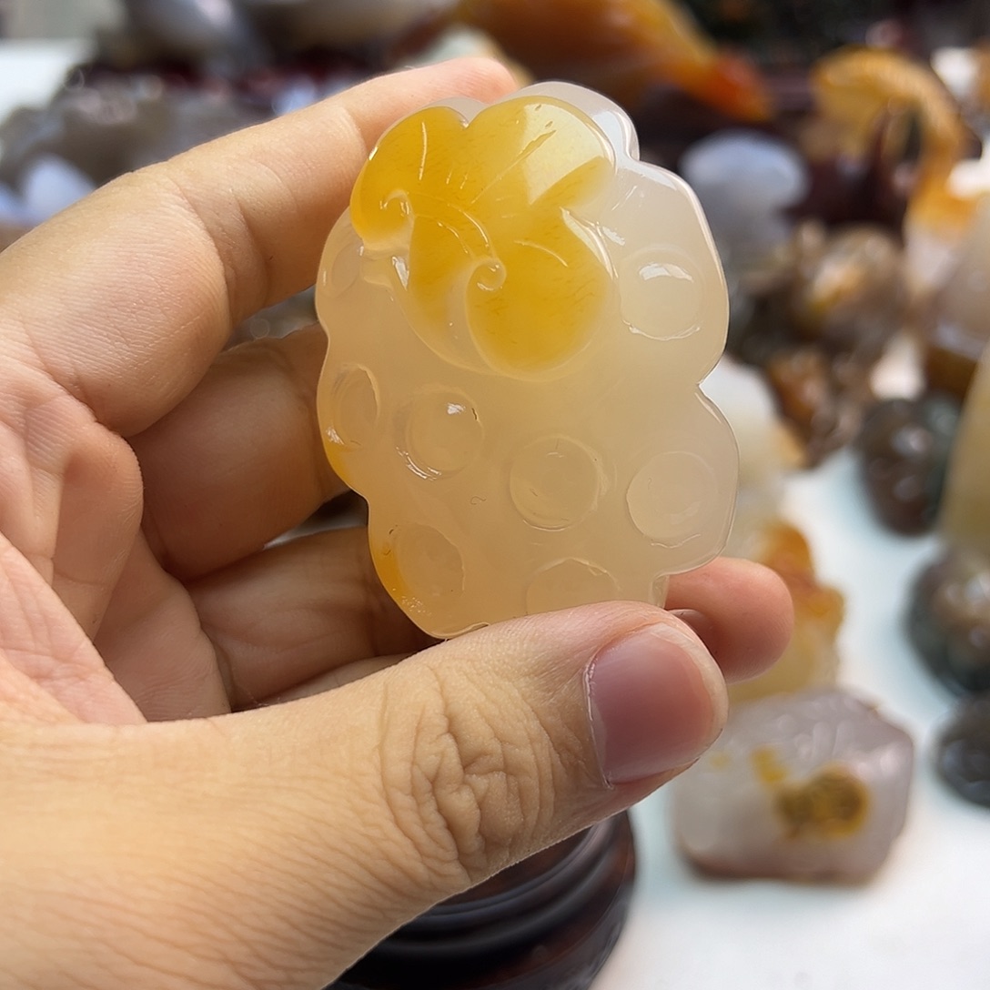 玛瑙/玉髓未镶嵌颈饰