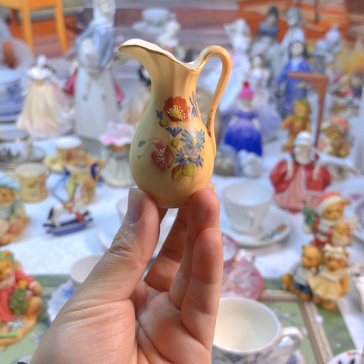 摆件欧洲中古瓷器好看冲鸭！