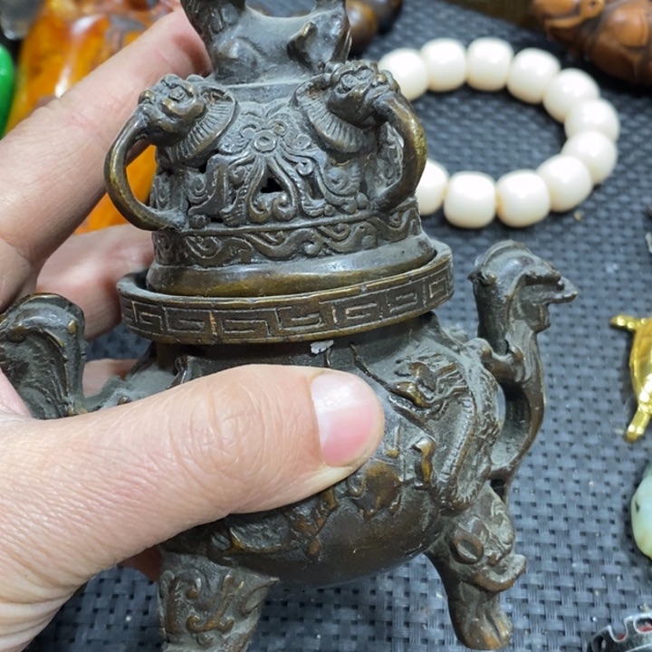 滴血莲花菩提吊坠