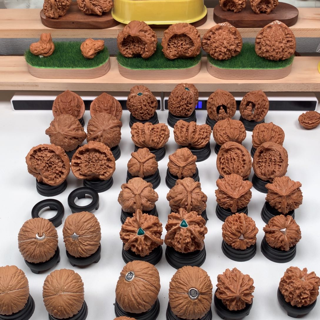 【闪购商品】文玩核桃吊坠超隐隐约约