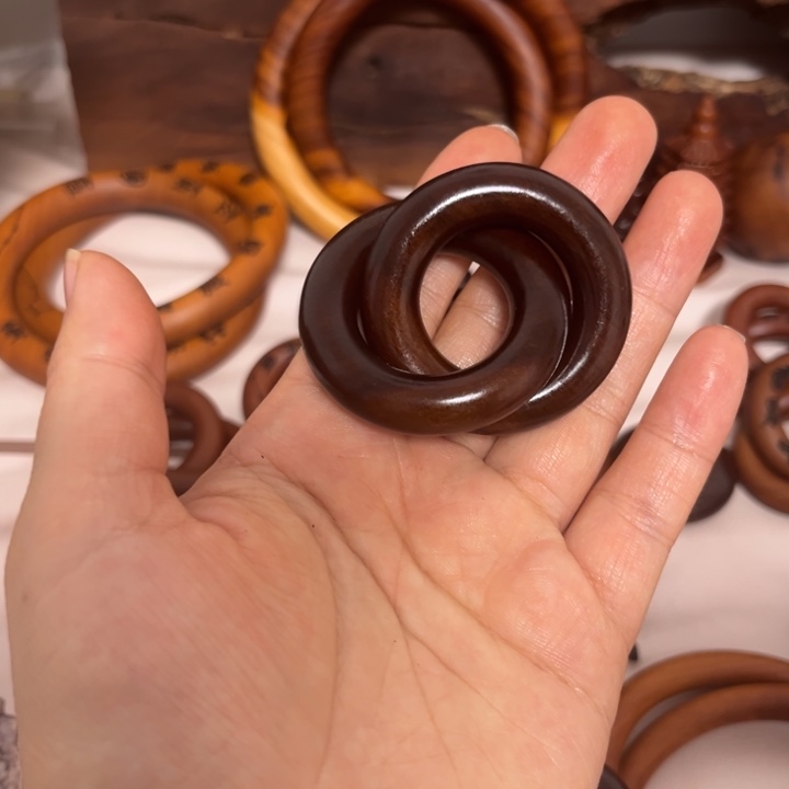 枣木热****王内径25乾坤圈枣木玉化