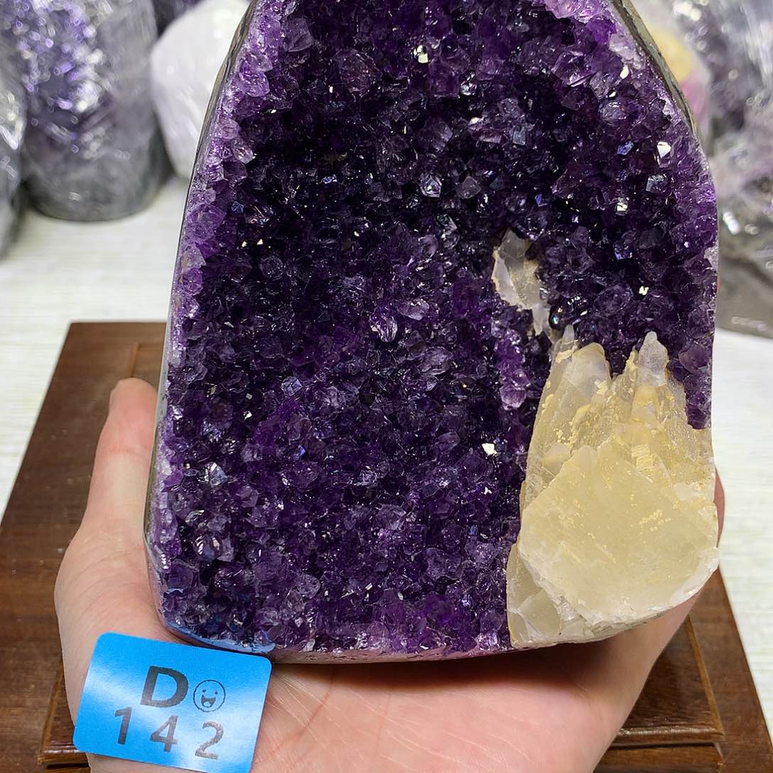 紫晶大型摆件（非配饰）未镶嵌双****y