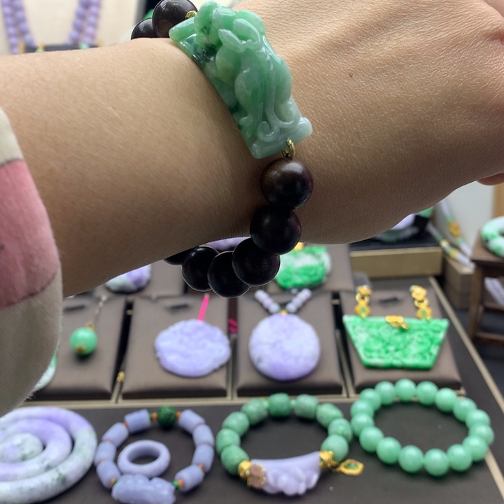 翡翠手链未镶嵌翡翠手链