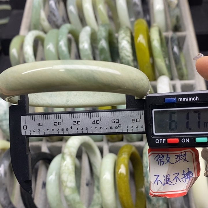 蛇纹石玉手镯20未镶嵌