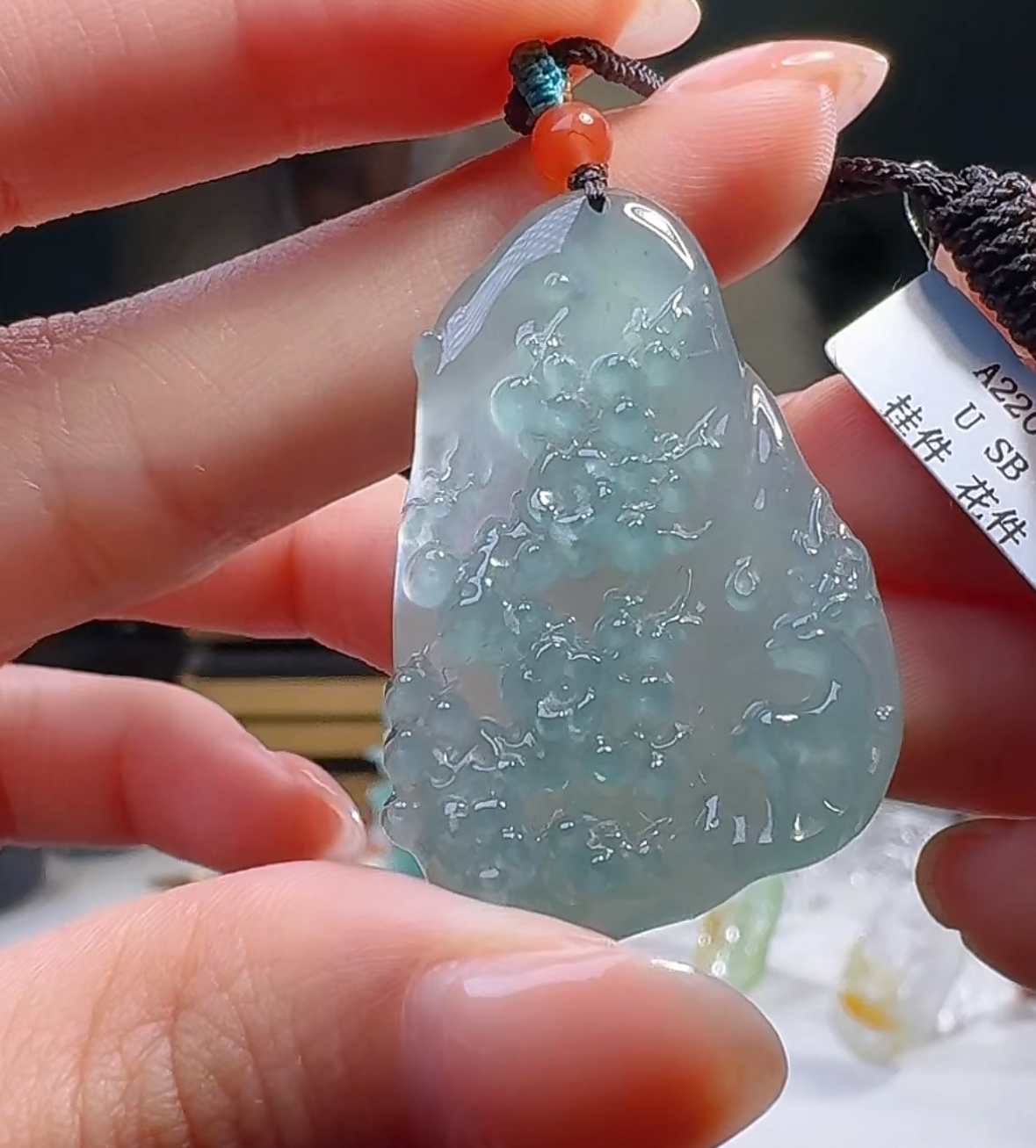 天然A货翡翠花牌