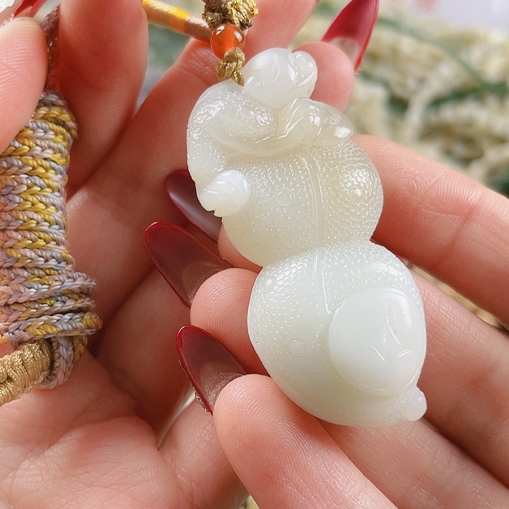 未镶嵌和田玉挂件