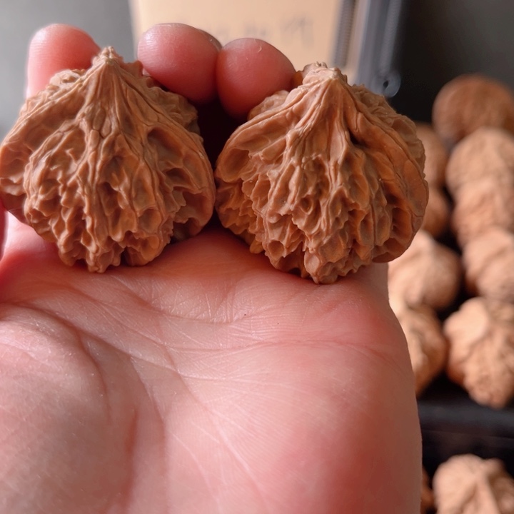 巭***文玩核桃吊坠文玩