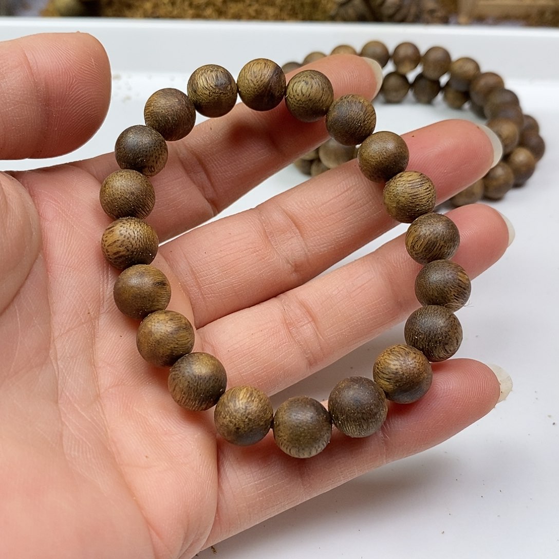 沉香手串绿棋楠规格1.0-7