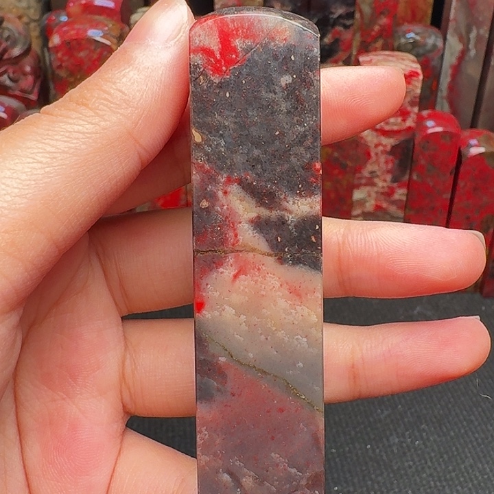 昌化石印石大*精品昌化鸡血石