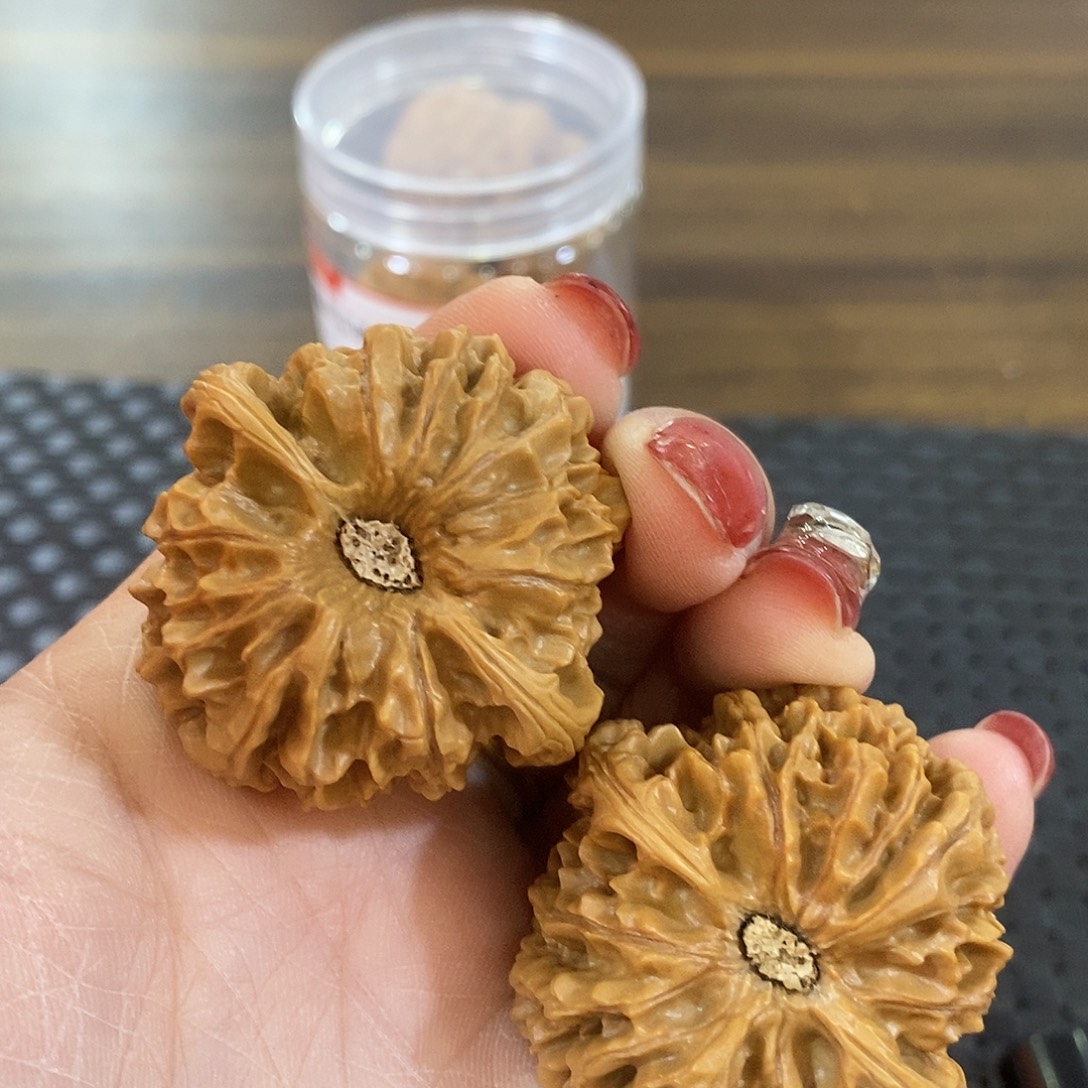 把件文玩核桃龙门剑42修