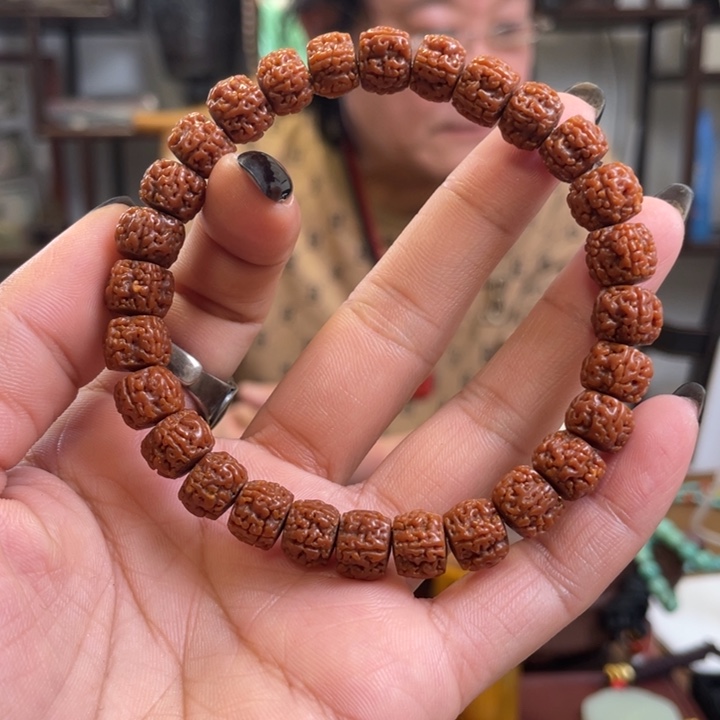金刚菩提手串君****鹏金刚菩提