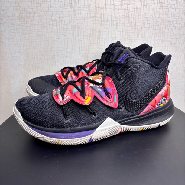 95新 MM6 44码/欧文5cny/正品球鞋潮鞋/全新公价1789/配鞋盒