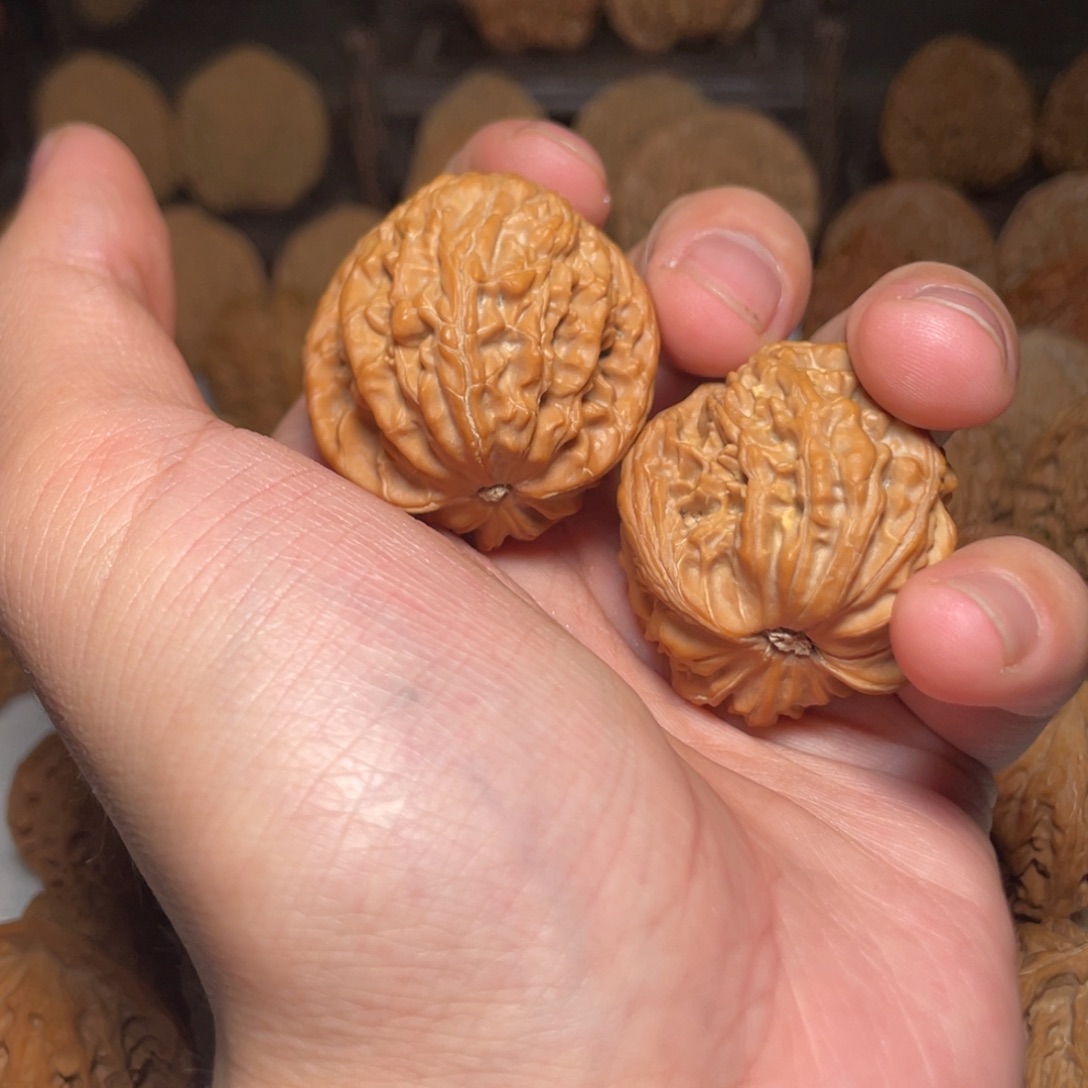 翻***宝吊坠文玩核桃磨盘