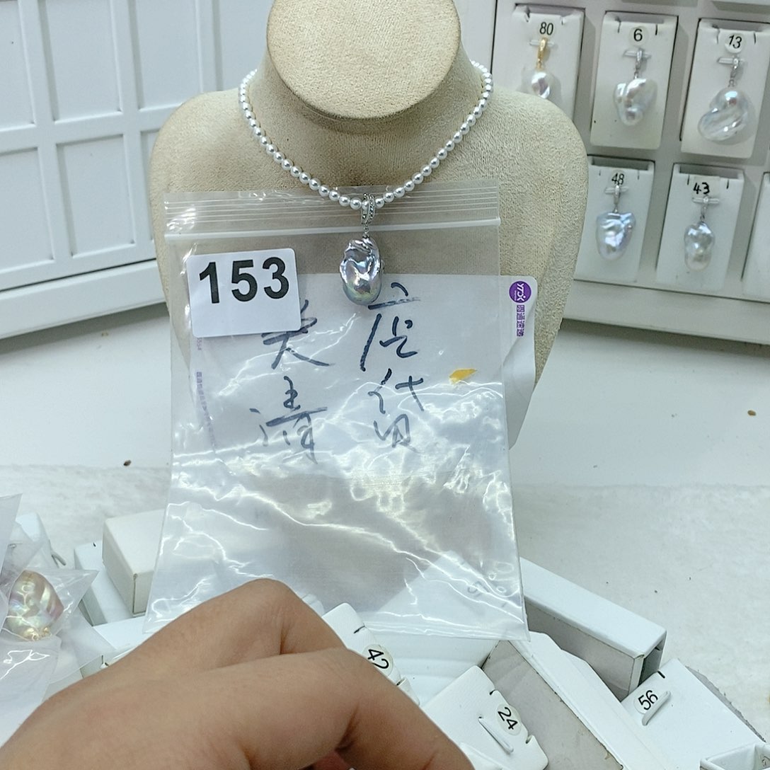 淡水珍珠颈饰合金