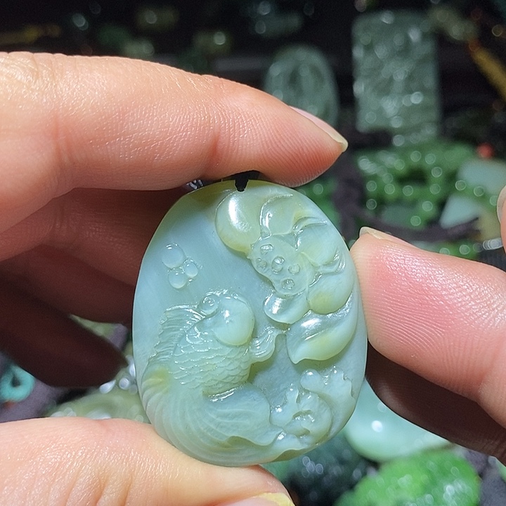 和田玉未镶嵌吊坠(不含链)