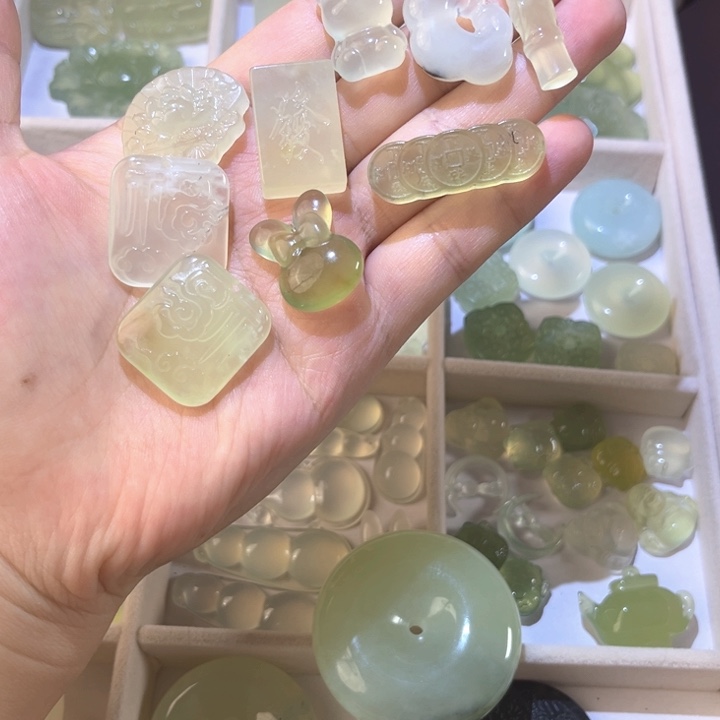 未镶嵌蛇纹石玉吊坠(赠链)福利吊坠多样性发其二默认微瑕不退不换