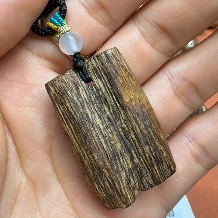 大叶紫檀（黑酸枝木类）