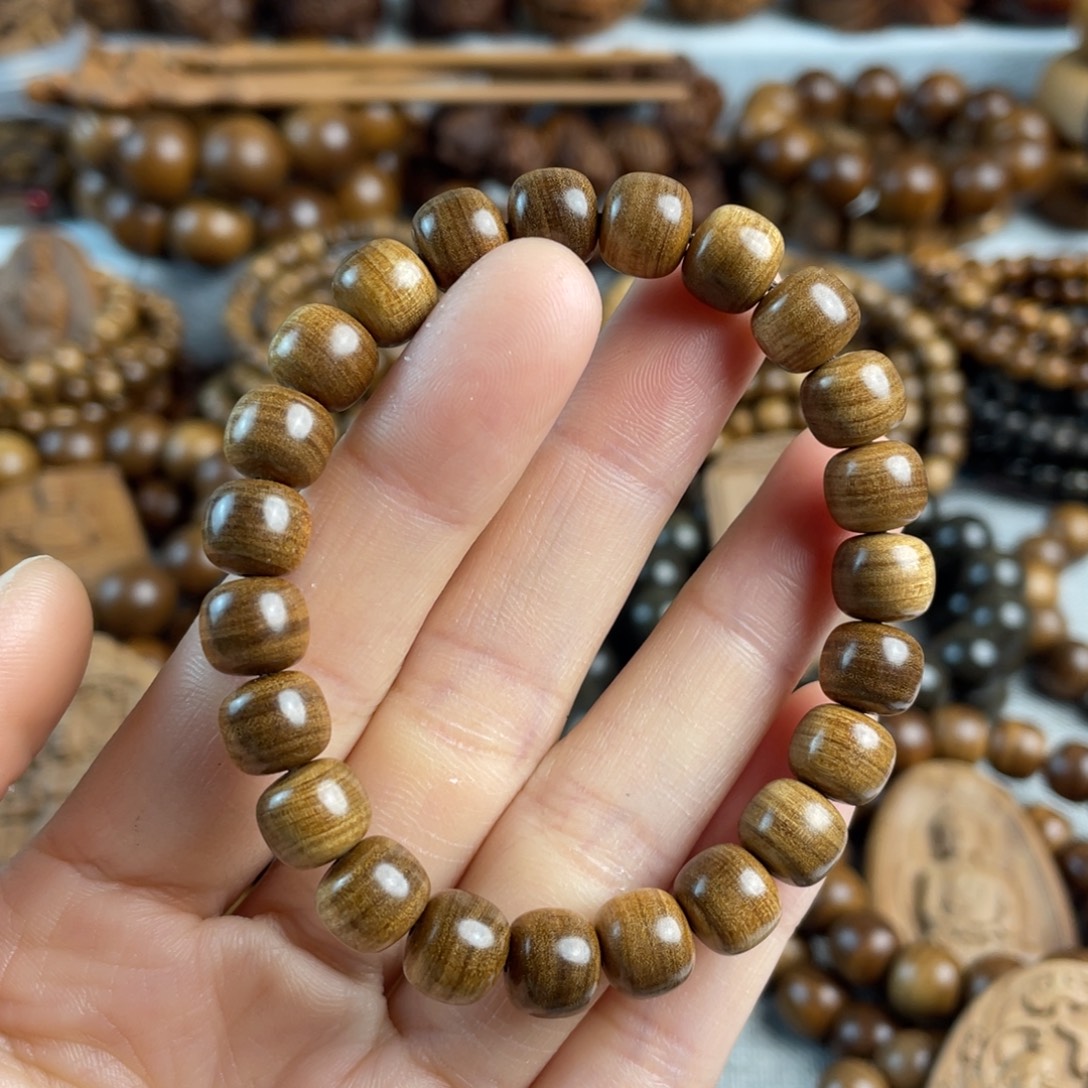 檀香木老山檀香8/9单圈手串