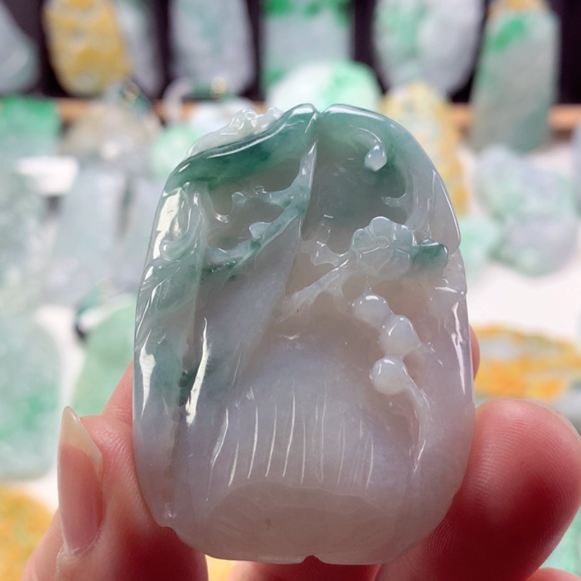 【闪购商品】翡翠吊坠(不含链)未镶嵌