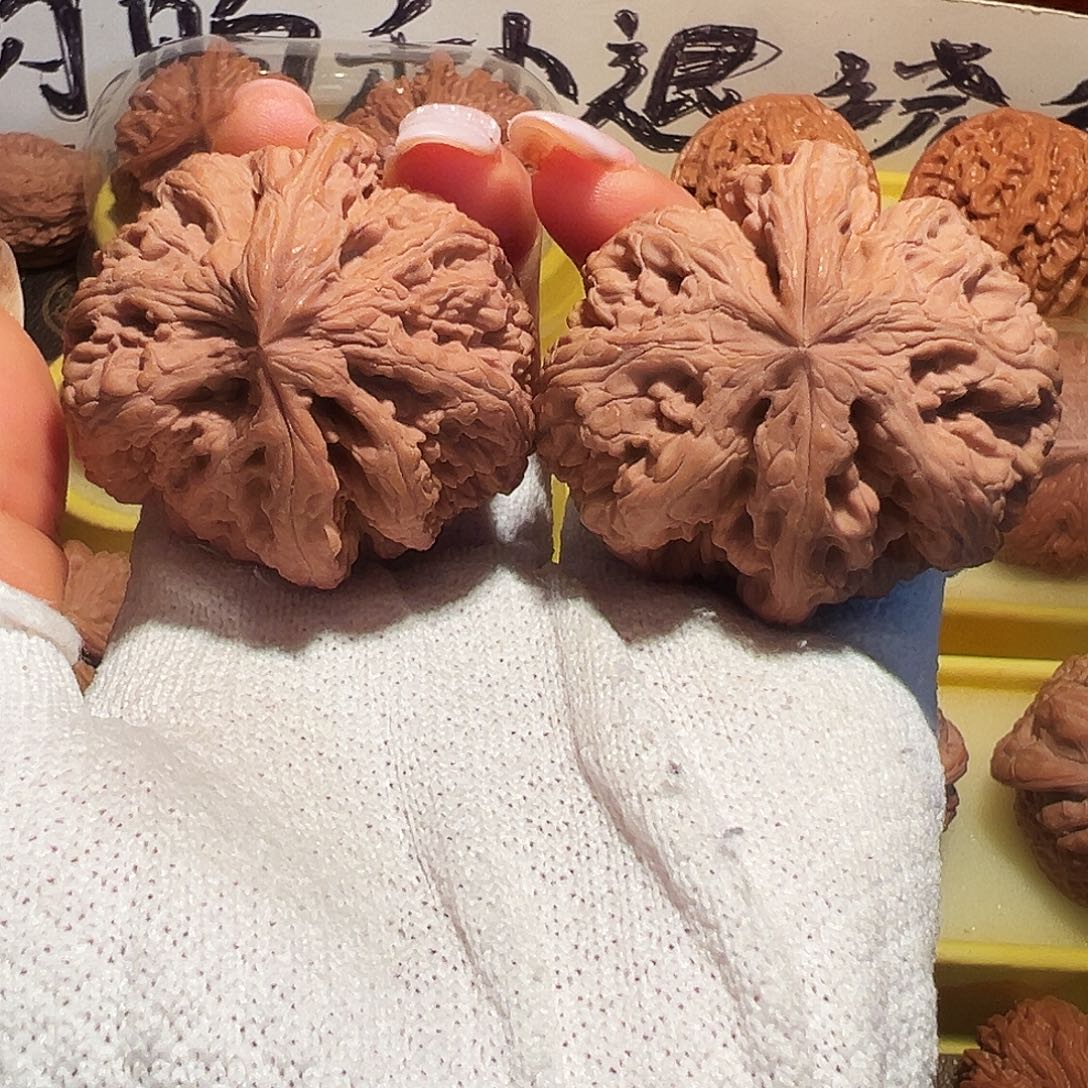 文玩核桃吊坠45+全品大粗筋异形座山雕