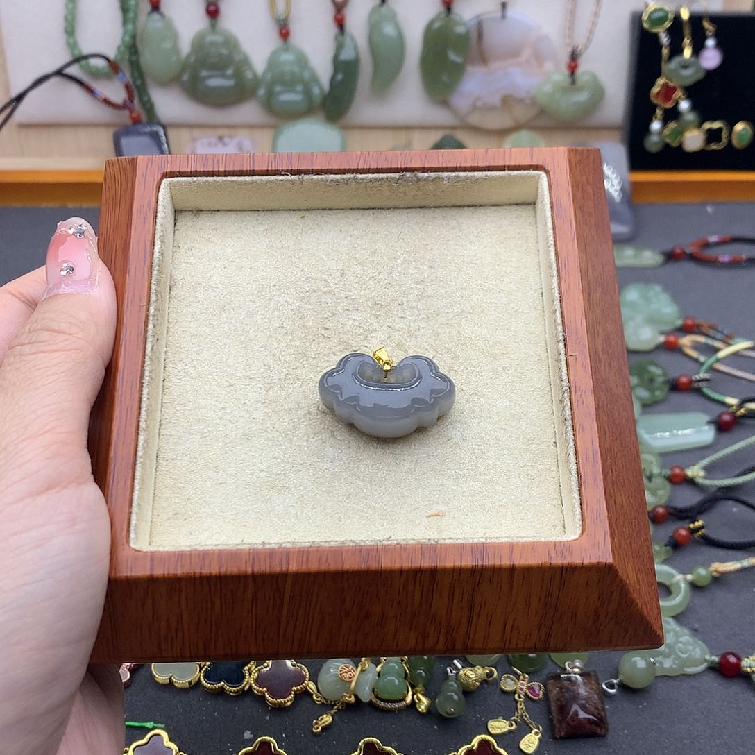 和田玉吊坠(不含链)银S925镶嵌