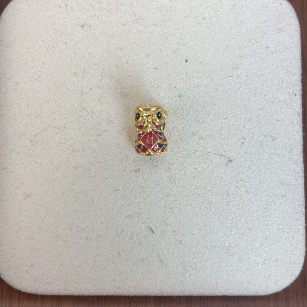 0.31g醒狮舞狮足金999先鉴定后发货黄金配件