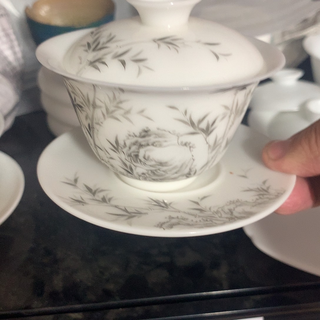 冰种手绘三才盖碗