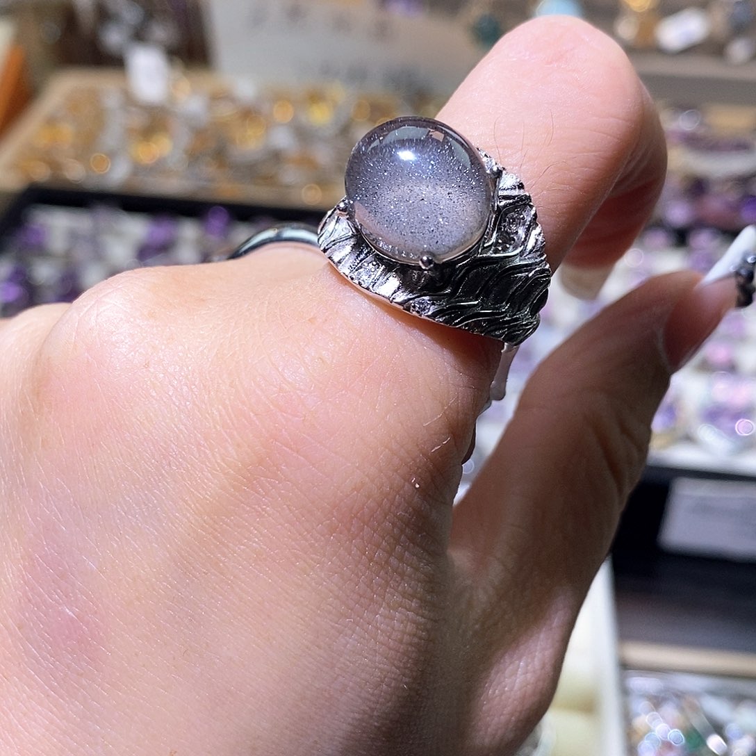 不***来水晶戒指银S925镶嵌