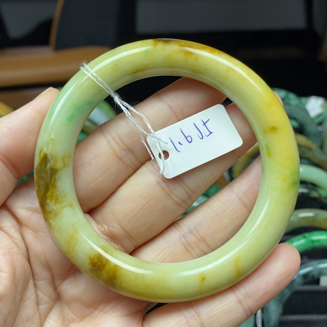 翡翠颈饰未镶嵌55.5圈口38号