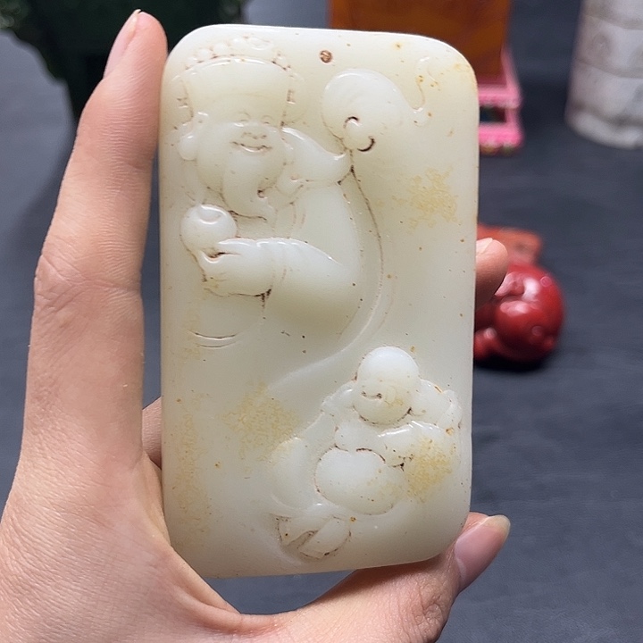 和田玉未镶嵌把件