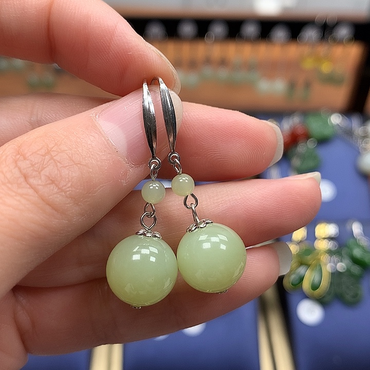 和田玉银S925镶嵌耳饰12左右黄口