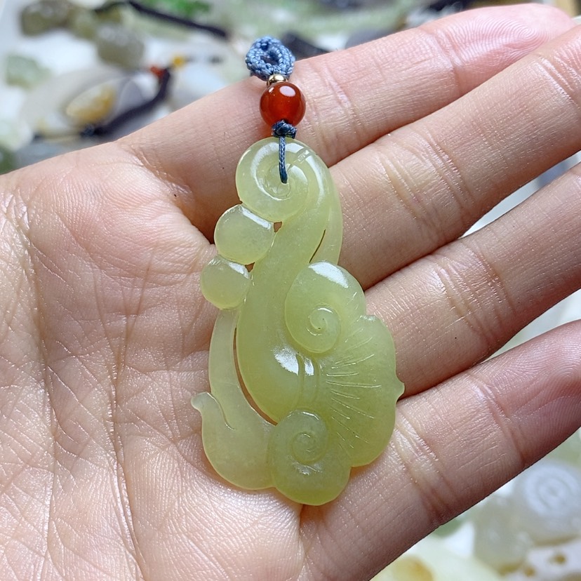 【闪购商品】和田玉颈饰未镶嵌