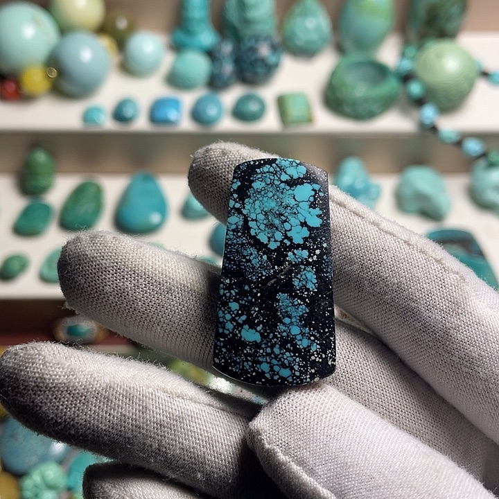 绿松石未镶嵌绿松石