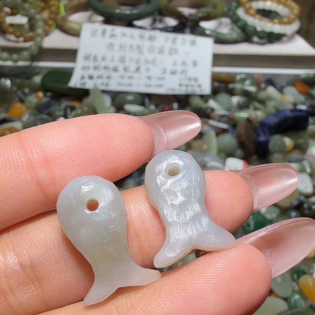 和田玉未镶嵌珠宝奇石