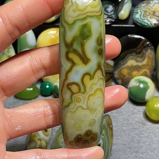 【闪购商品】玛瑙珠宝奇石未镶嵌秀****O