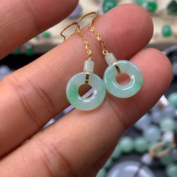 翡翠18K金镶嵌耳饰甜甜圈