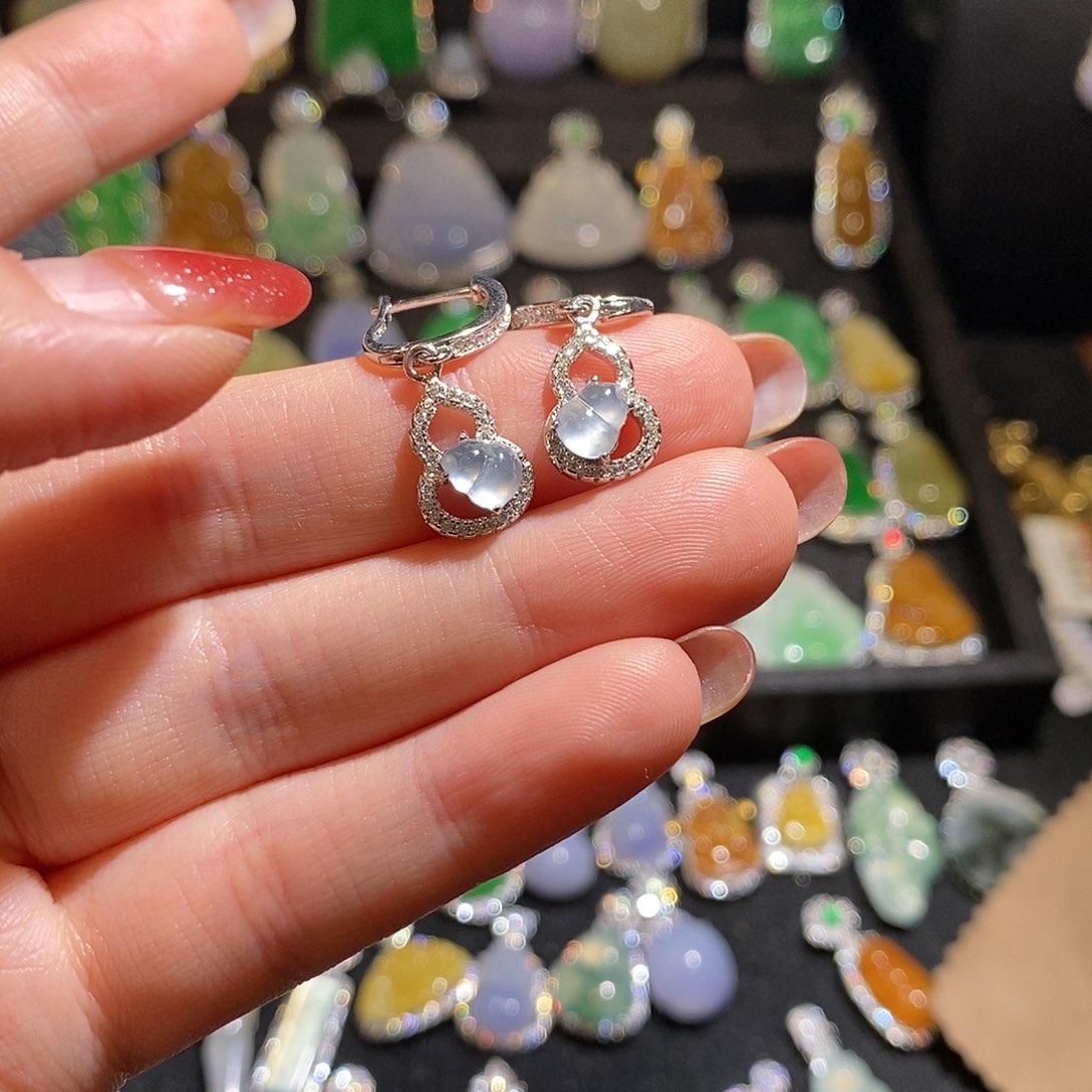 颈饰银S925镶嵌翡翠天然翡翠