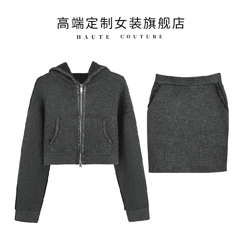 春季新款休闲运动钉钻链边拉链连帽灰色针织短款外套半裙卫衣