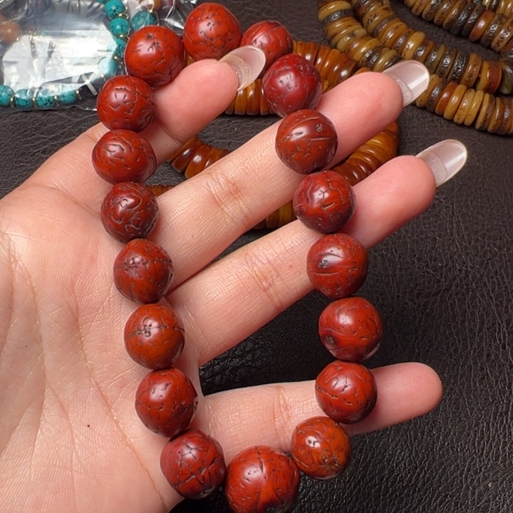 栀***花琉璃/树脂/塑料类