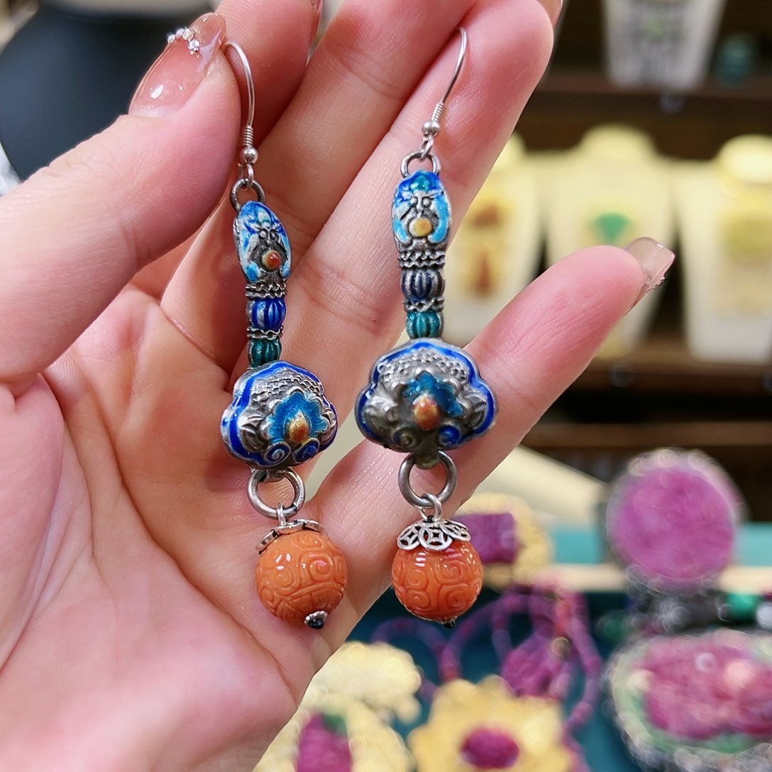 玛瑙/玉髓耳环未镶嵌耳环